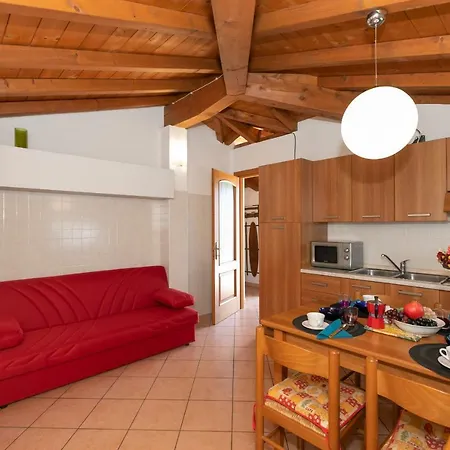 公寓 San Siro Sleeps 5 Wifi 圣西罗